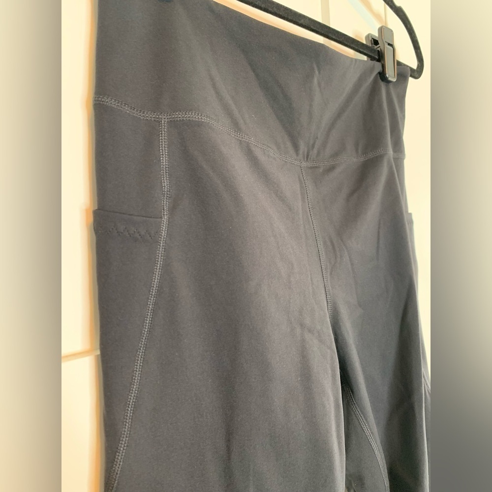 NEW Free People Black Wave Rider Leggings Size Medium - Picture 6 of 16